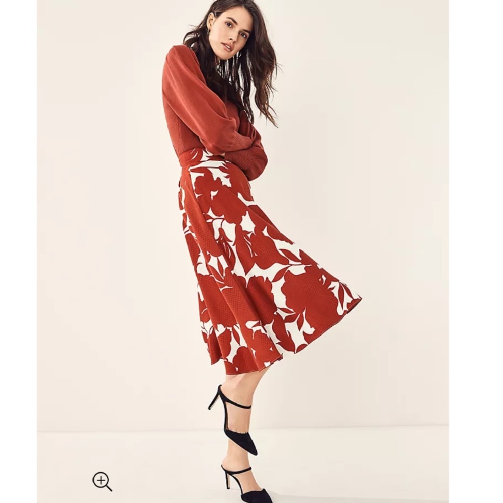 Ann Taylor Petite Floral Full A-Line Midi Skirt
